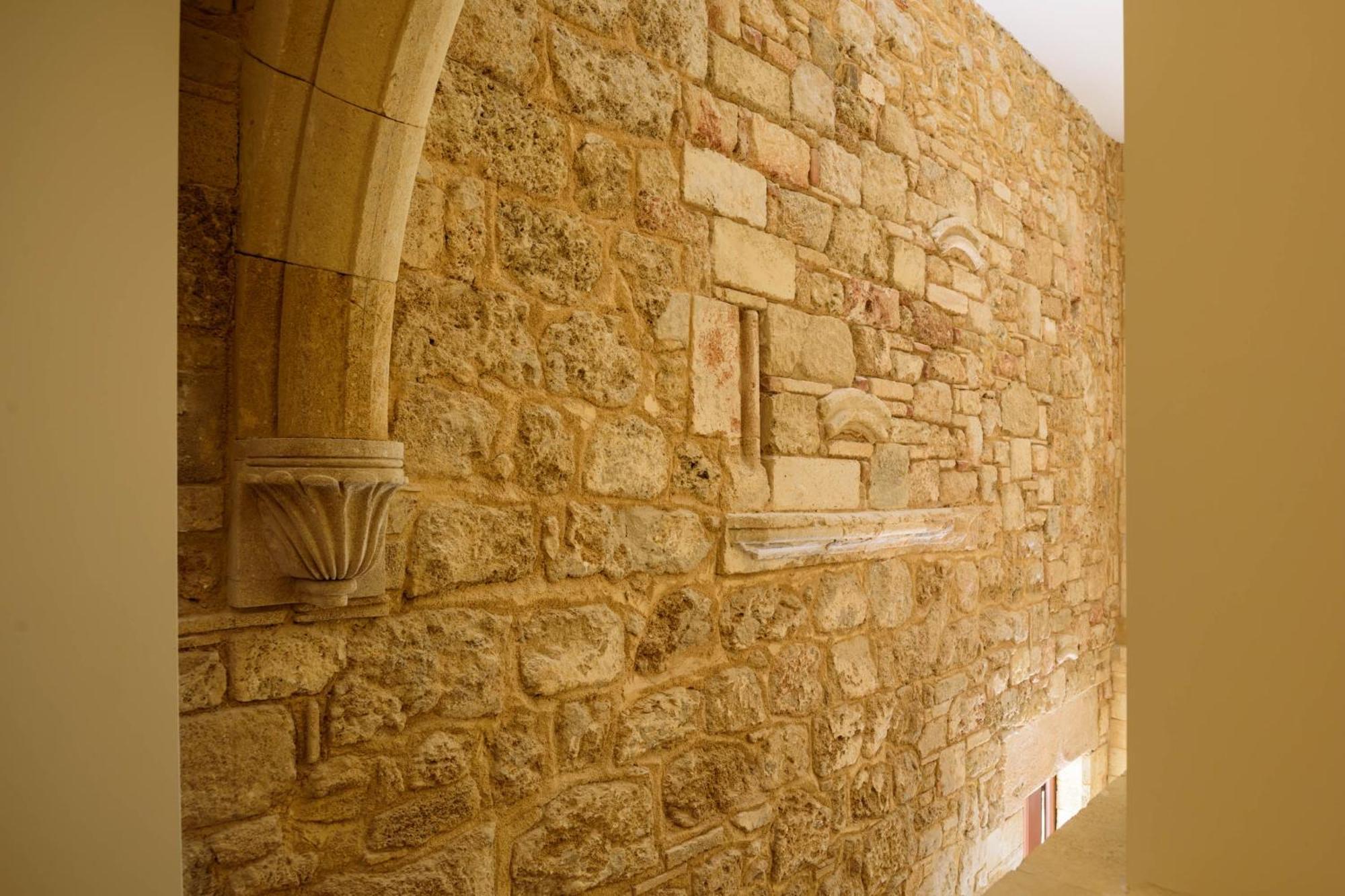 Arthur Suites In Old Town Rhodes City Extérieur photo